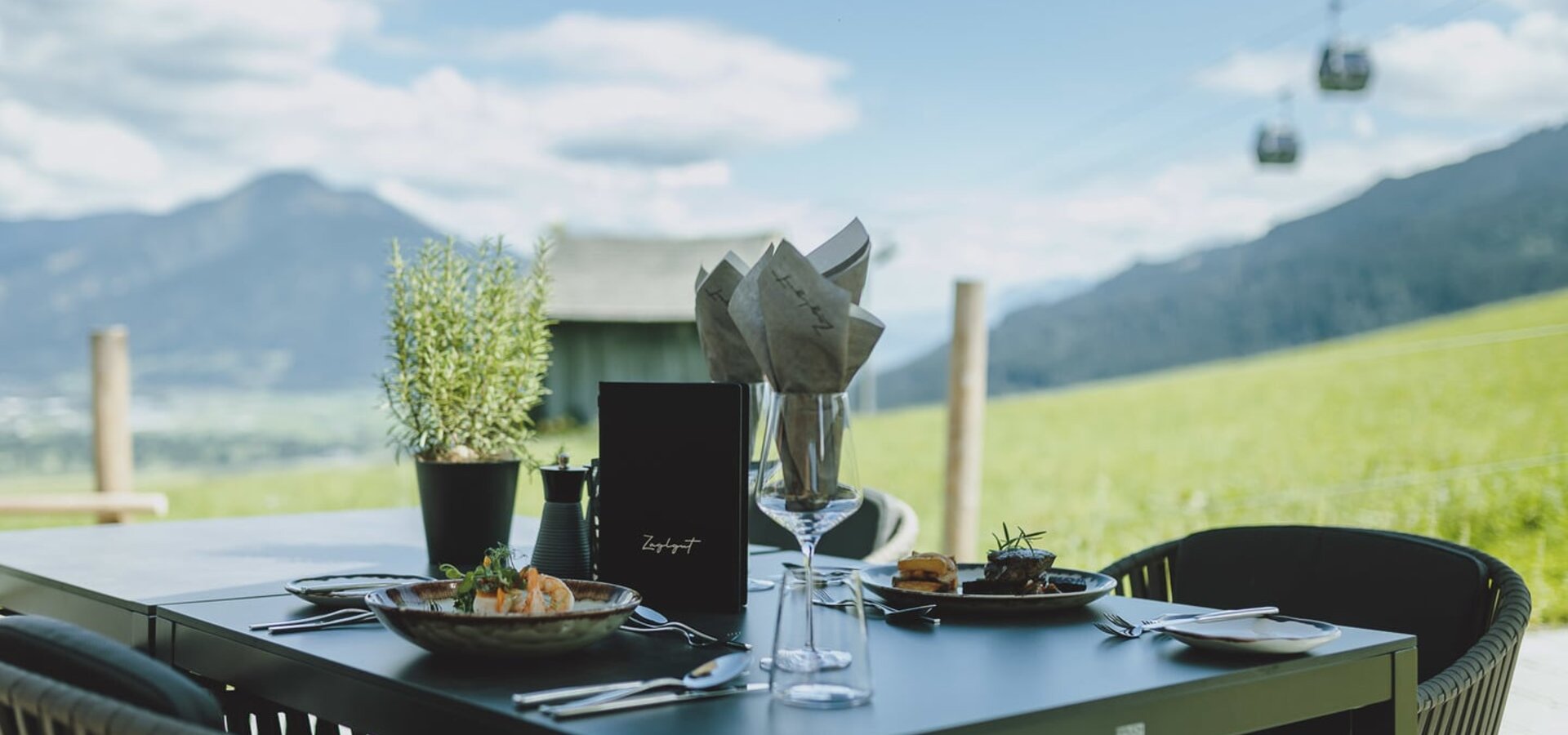 Restaurant Zagl Sommer, Maiskogel, Kaprun | © Bergdorf Zagl GmbH