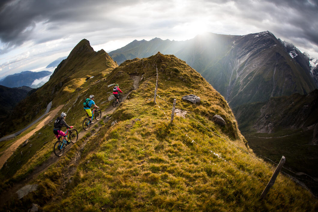 From high alpine to natural, three trails demand stamina from freeriders | © SalzburgerLand - David Schultheiss for WOM Medien