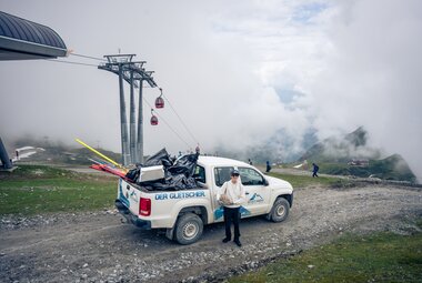 Müllsammelaktion Umweltbaustelle Alpenverein am Kitzsteinhorn | © Edith Danzer